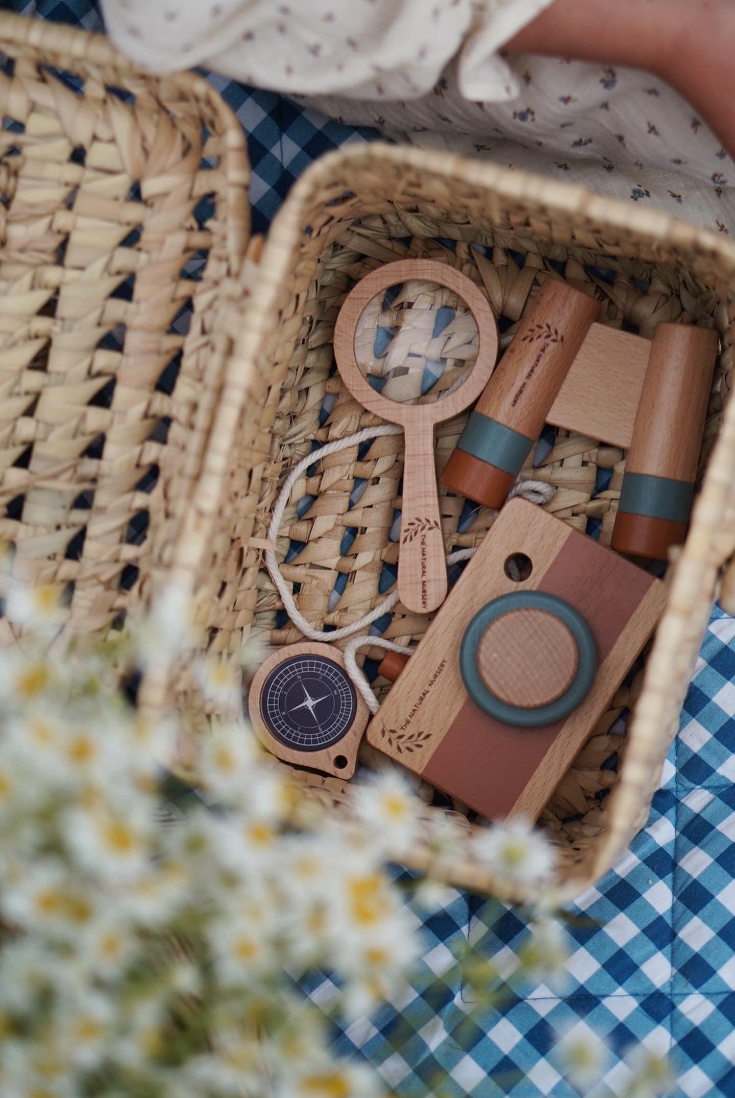 Adventure Essentials: 5-Piece Wooden Discovery Set